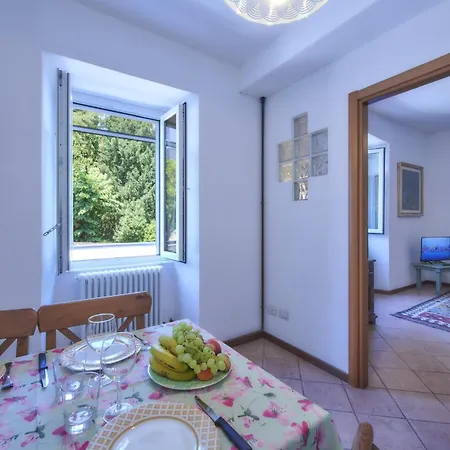 Apartamento La Finestra Sul